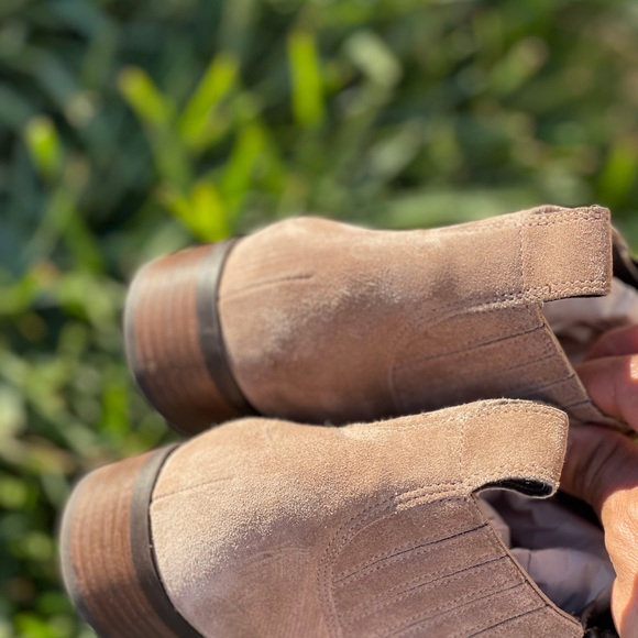 PAUL GREEN🍂🍁Natalie Taupe suede leather booties 7.5 - Picture 9 of 14